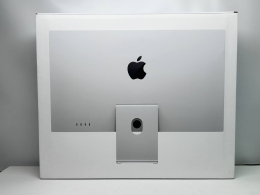 Монитор Apple Studio Display 2026 27 Standard Glass с регулировкой наклона